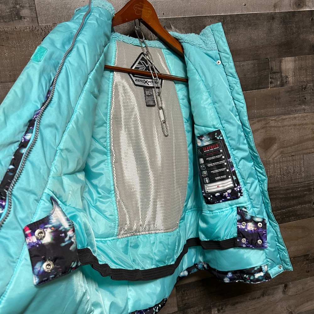 Zero X Posur Jacket - image 3